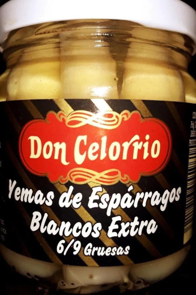 Yemas de espárragos blancos extra