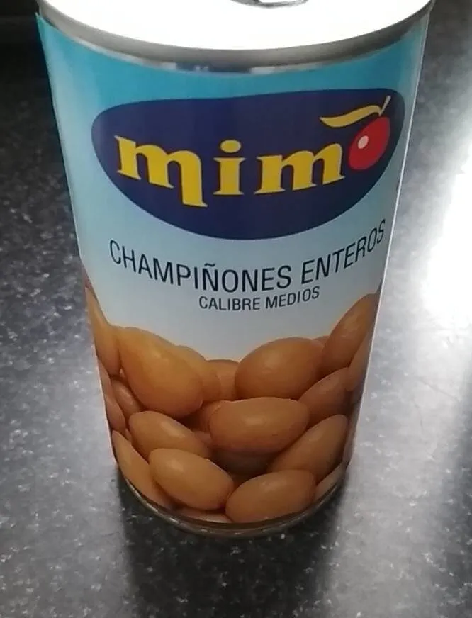 Champiñones enteros