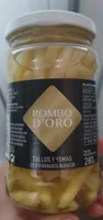 Tallos y yemas de espárragos blancos