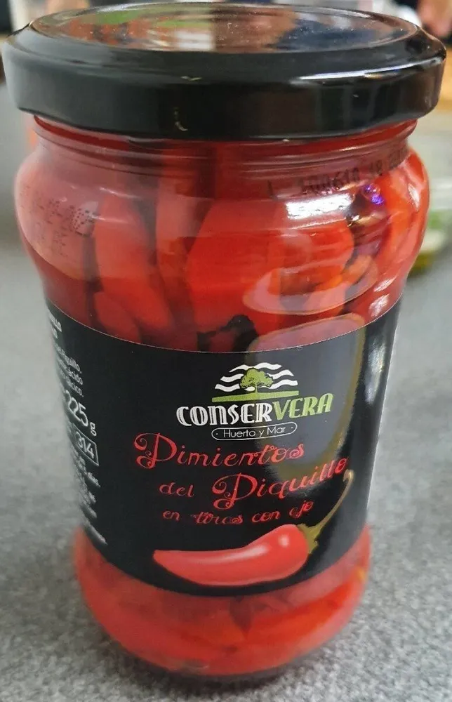 Pimientos del piquillo en tiras con ajo