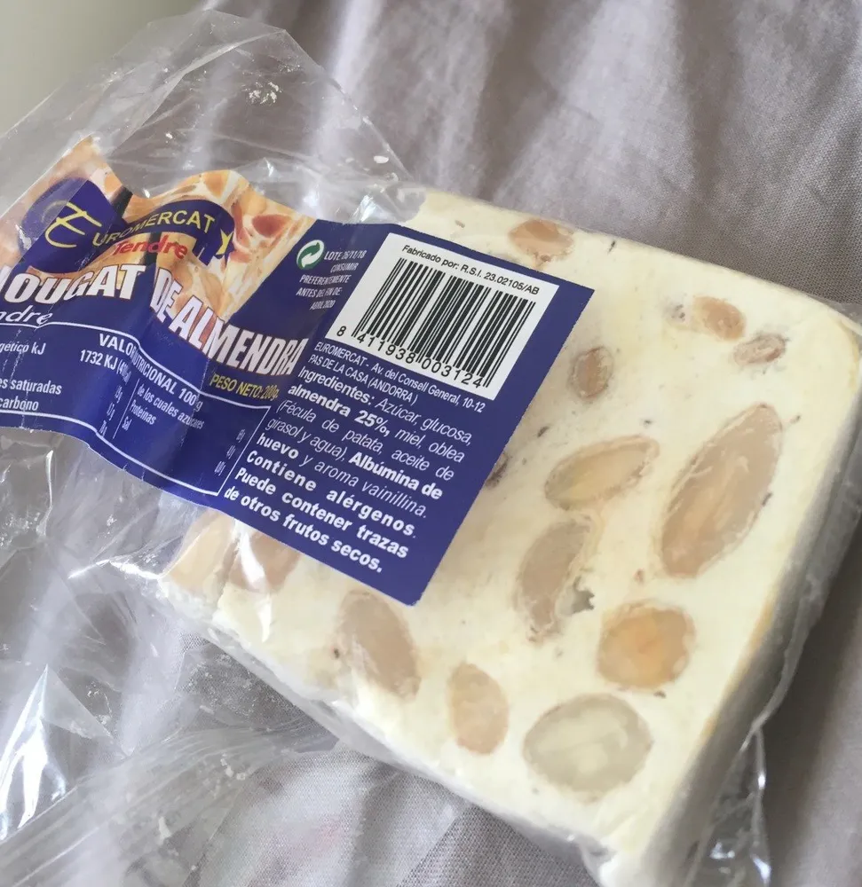 Nougat aux amandes