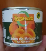 Mitades de melocotones en Almíbar