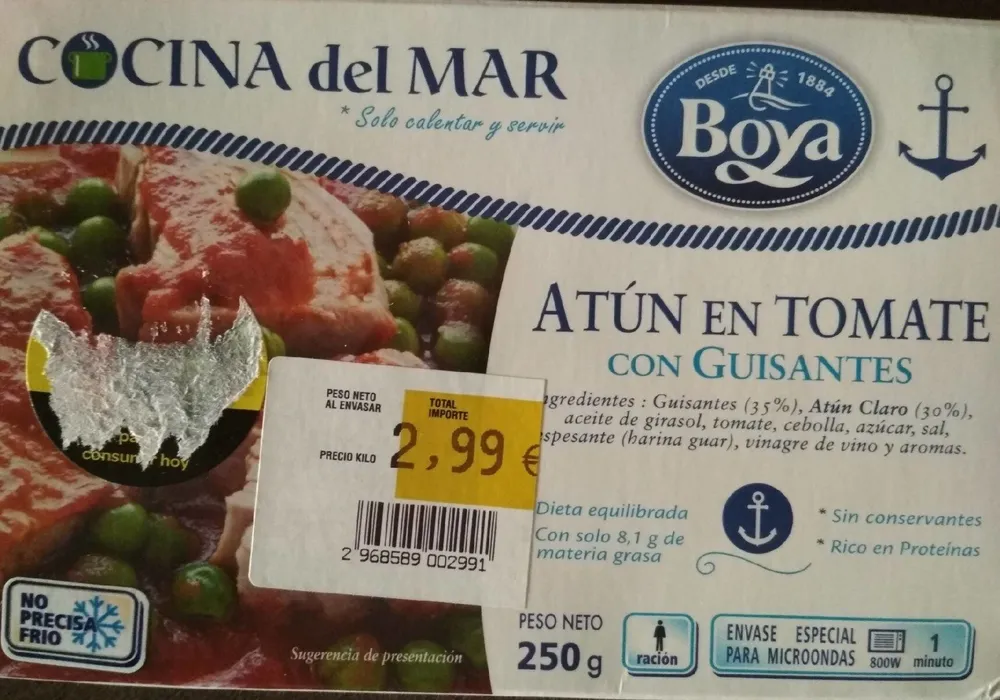 Atún en tomate con guisantes