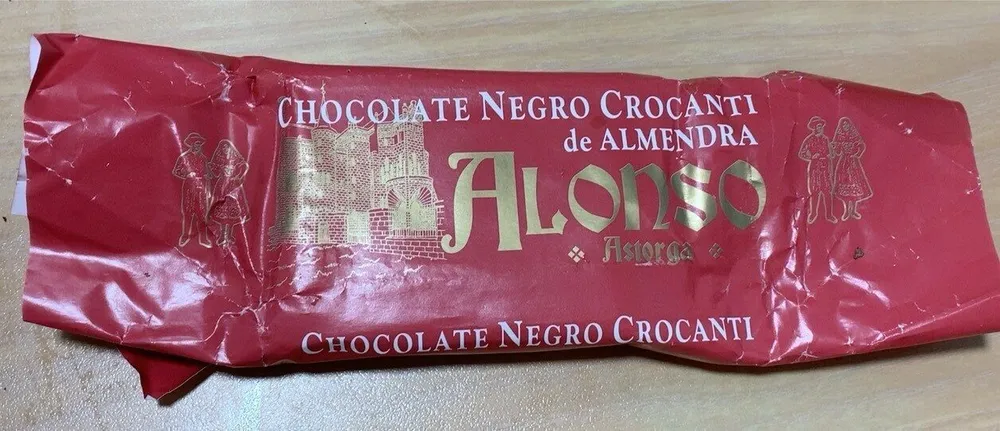 Chocolate negro crocanti de almendra