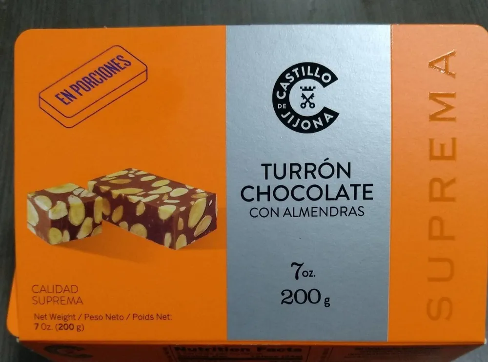 Turrón de chocolate con almendras