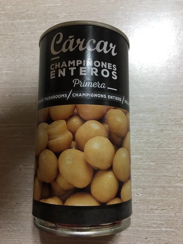 Champiñones enteros