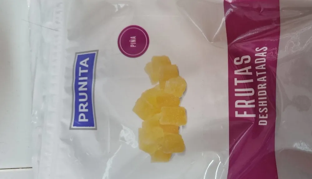 Piña deshidratada