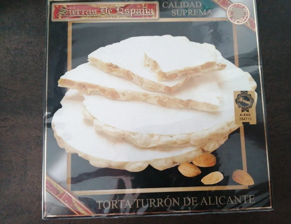 Torta turron de Alicante