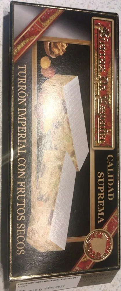 Turrón imperial con frutos secos