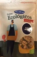 Frutos ecológicos crudos nuez pelada