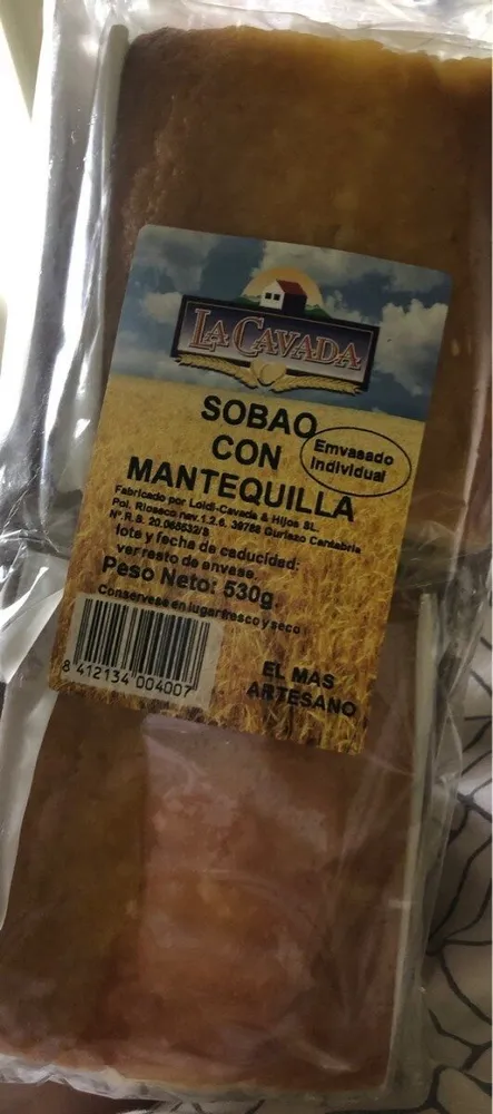 Sobao con mantequilla