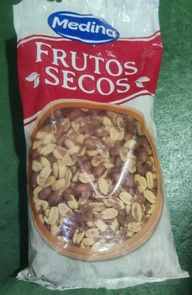 Cacahuete piel frito