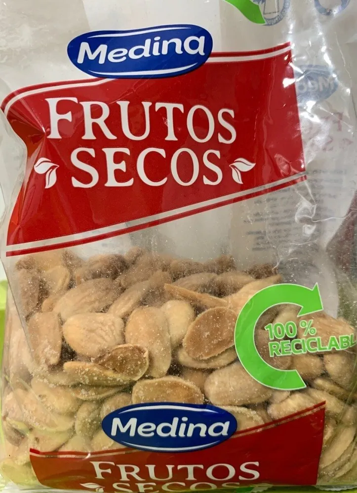 Almendra frita salada