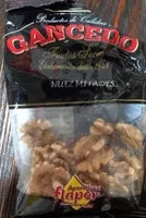 Nuez mitades