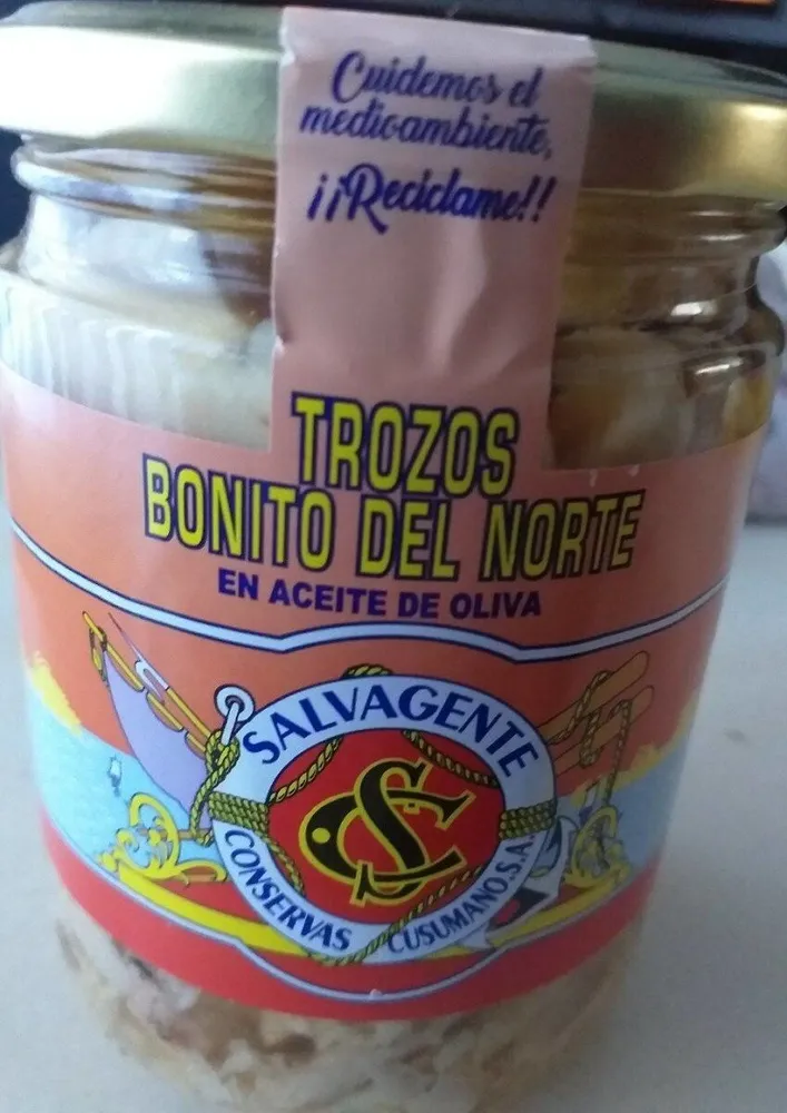 Trozos bonito del norte