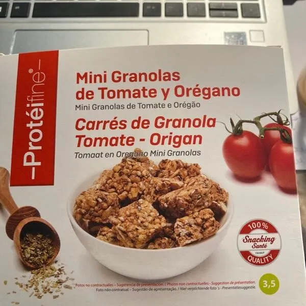Carré de granola à la tomate