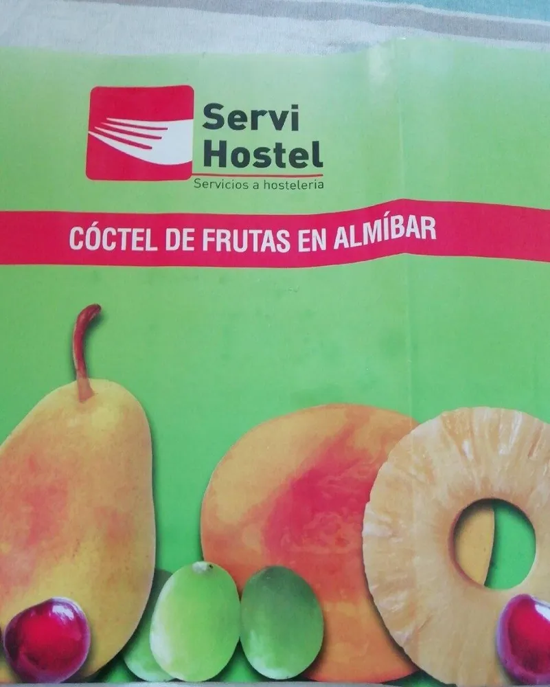 Coctel de frutas en almibar