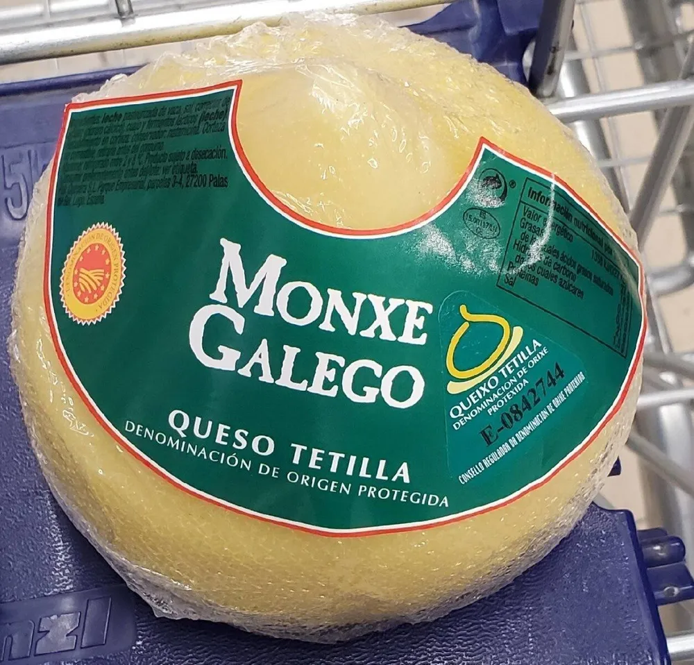 Queso tetilla