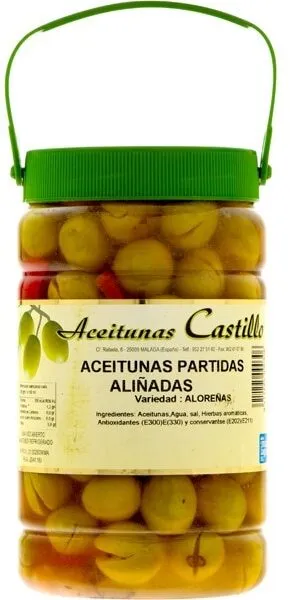 Aceitunas partidas aliñadas