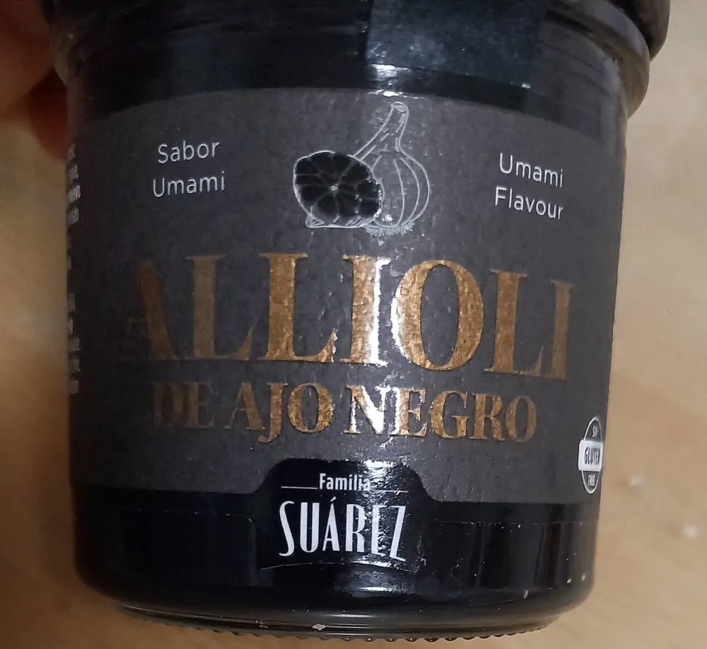 Alioli de ajo negro