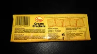 Cream crackers