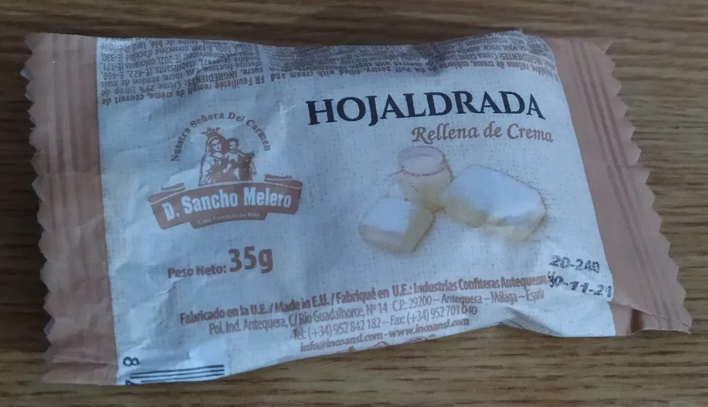 Hojaldrada rellena de crema