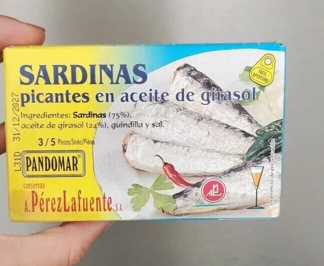 Sardinas picantes en aceite de girasol