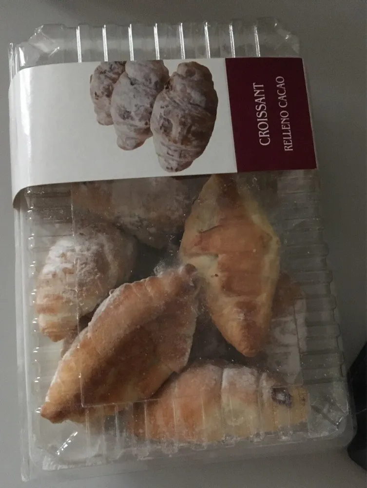 Croissant relleno cacao