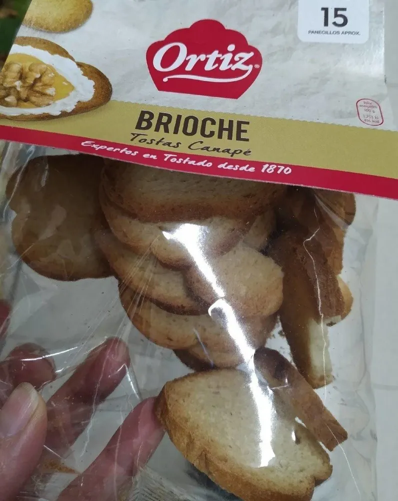 Brioche tostada canape