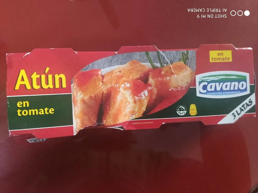 Atun en tomate