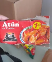 Atún con tomate