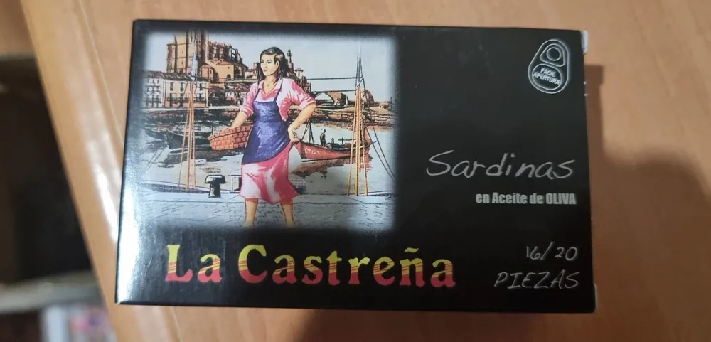 SARDINAS EN ACEITE