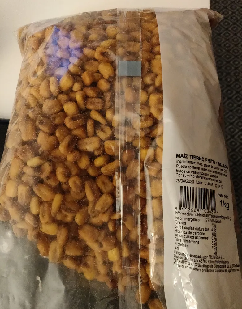 Maíz frito y salado