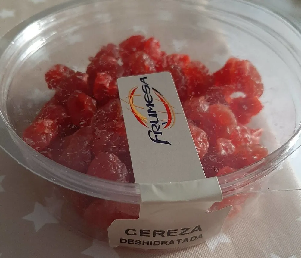 Cereza deshidratada