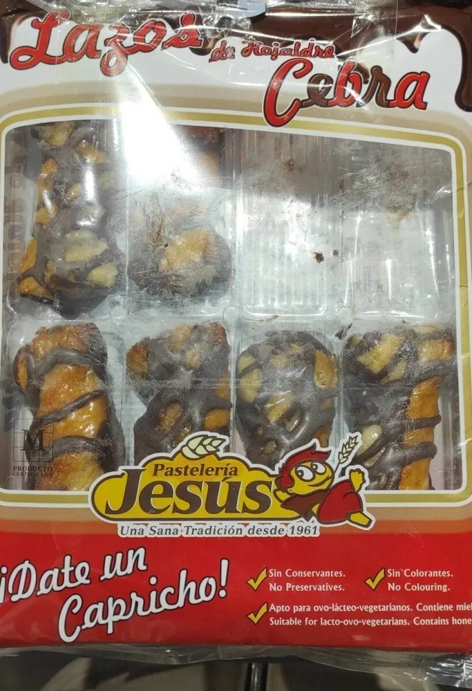 Lazos de hojaldre cebra