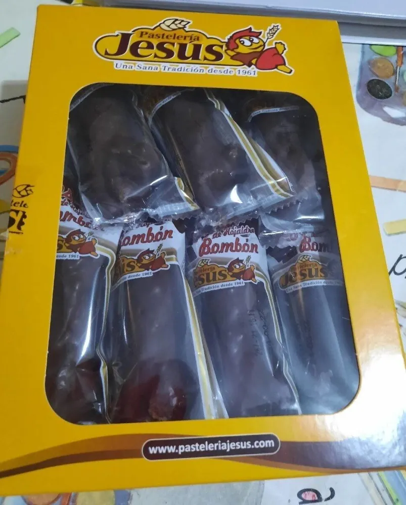 Lazos de hojaldre bombón