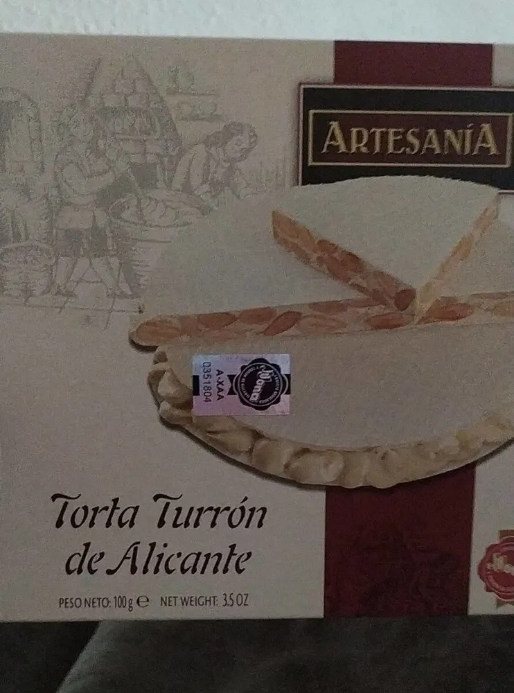 Torta turrón de Alicante