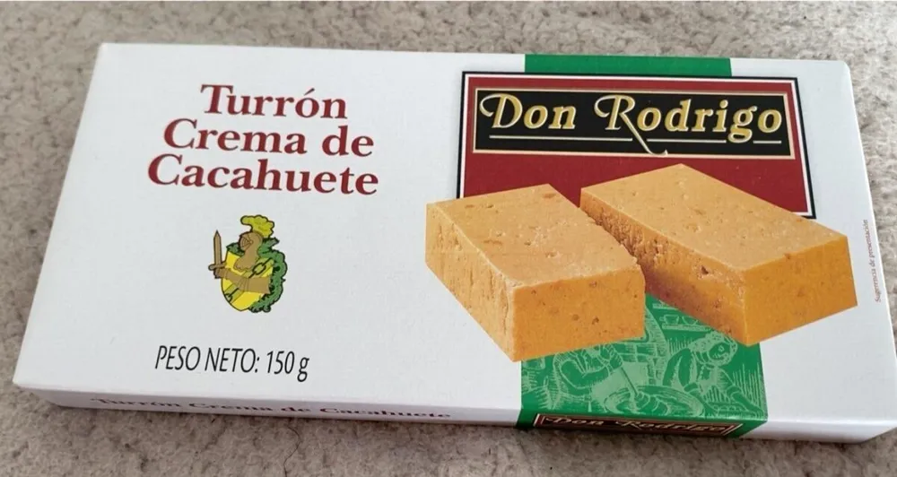 Soft peanut nougat