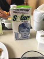 Leche UHT semidesnatada