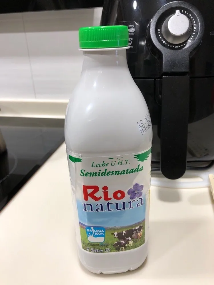 Leche UHT Semidesnatada