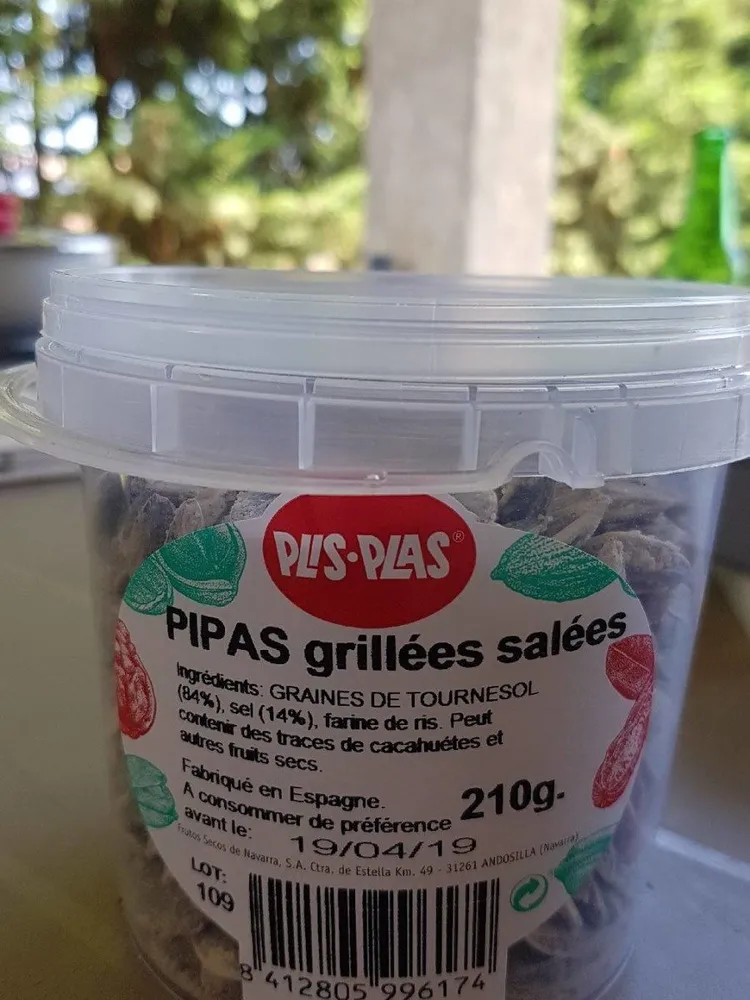Pipas grillées salée