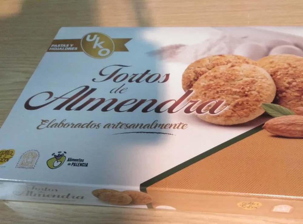 Tortos de almendra