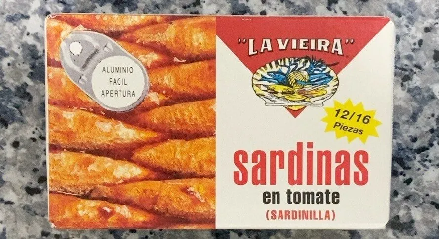 Sardinas en tomate
