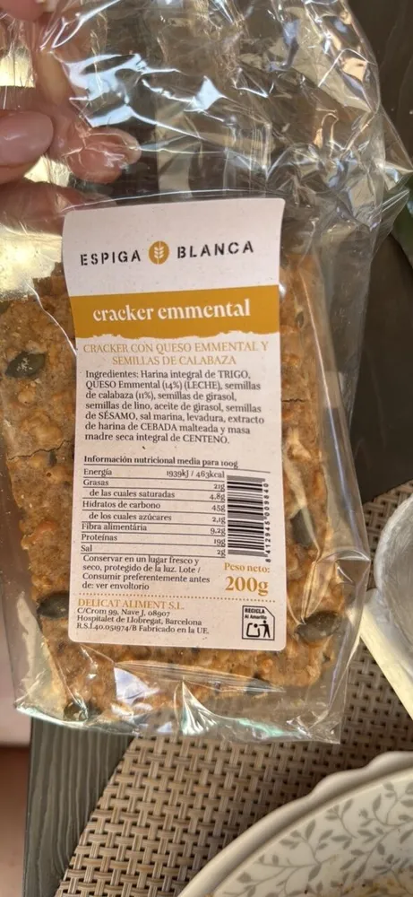 cracker emmental