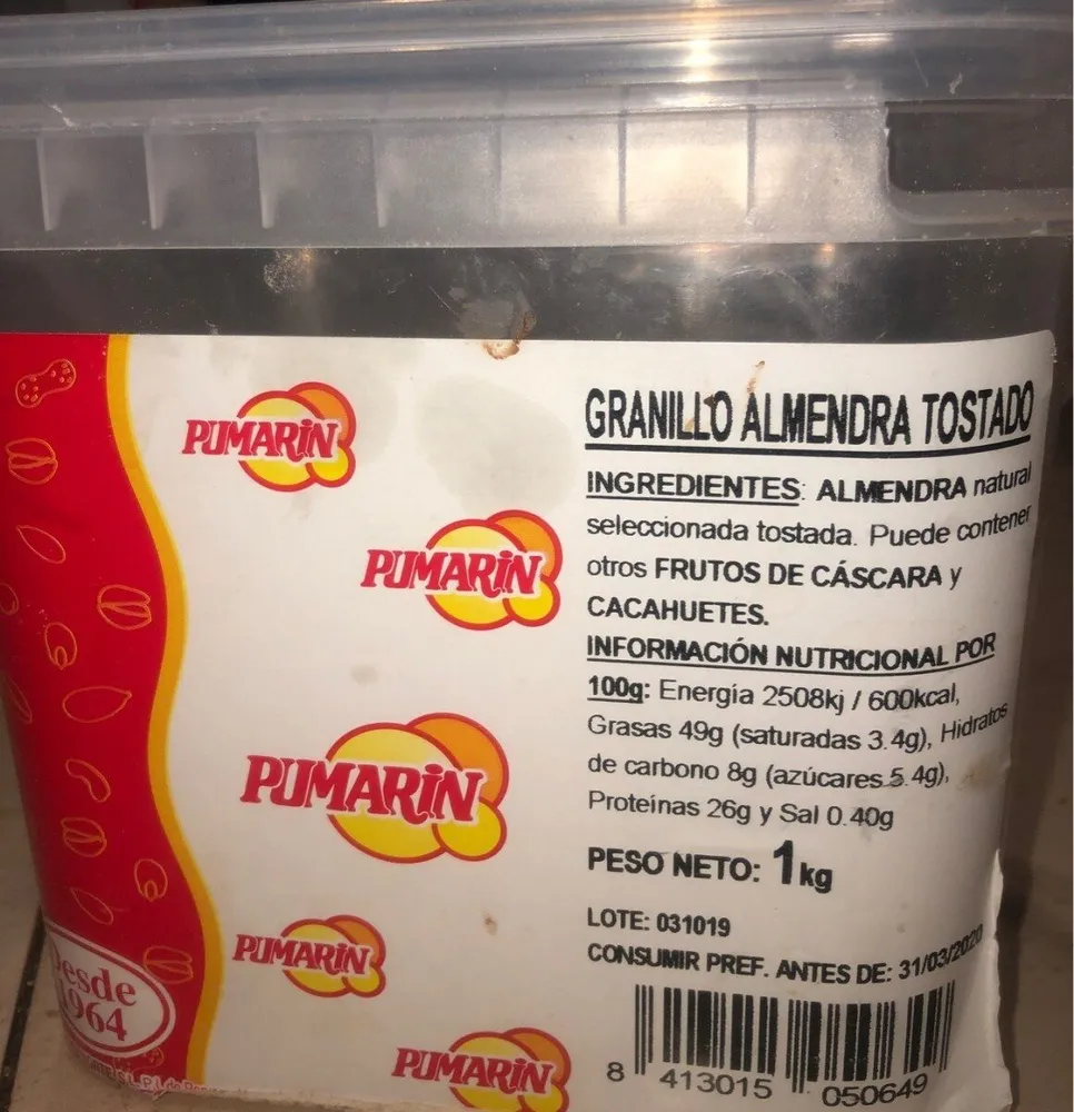 Avellanas troceadas