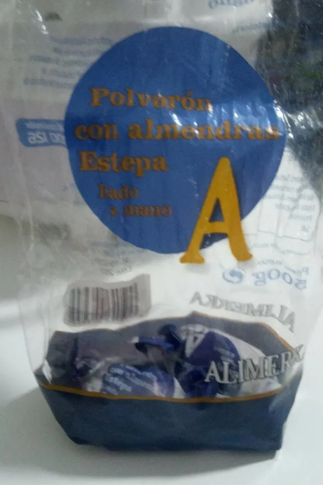 Polvorón con almendras Estepa
