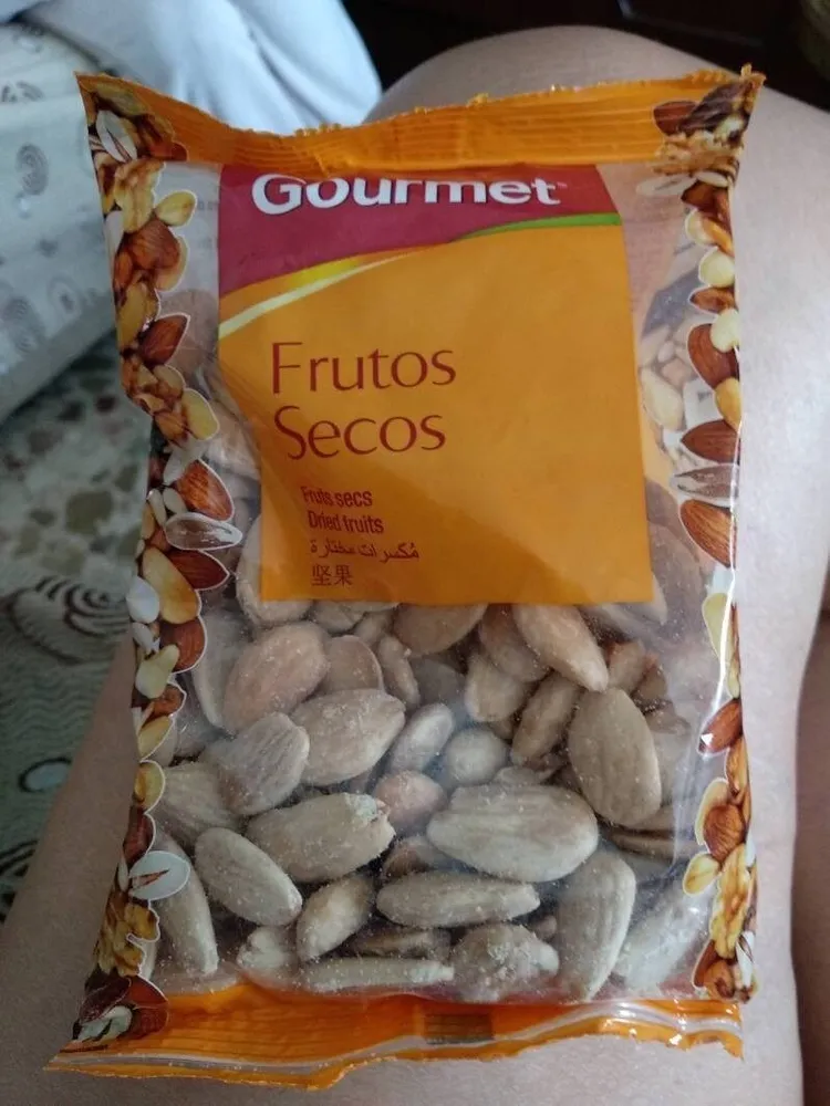 Almendra pelada frita