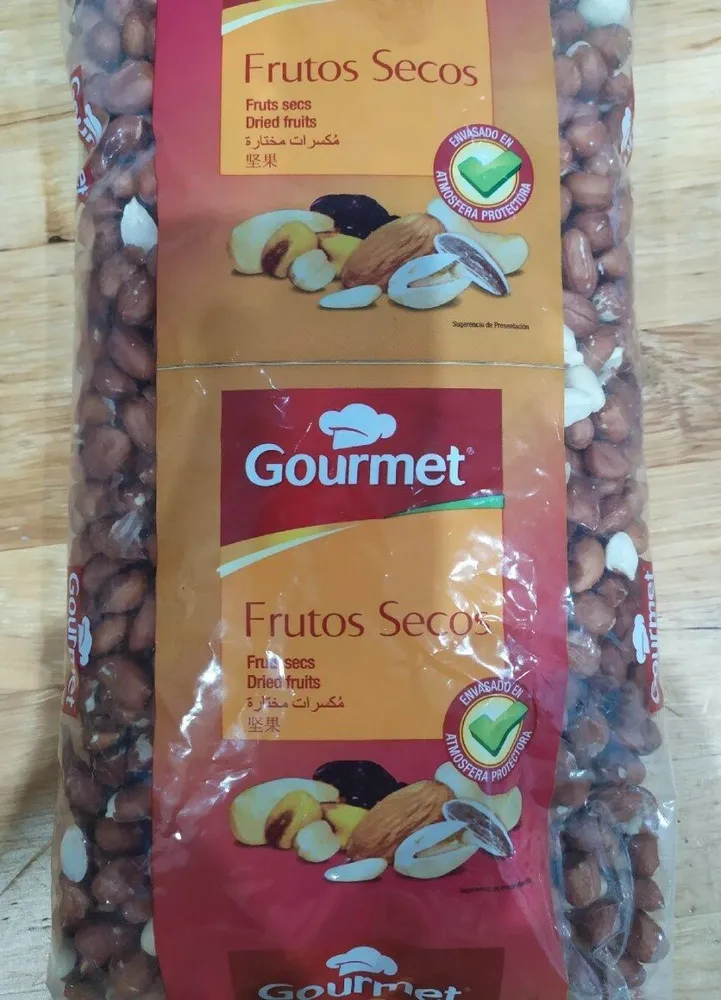 Cacahuete Jumbo con piel crudo