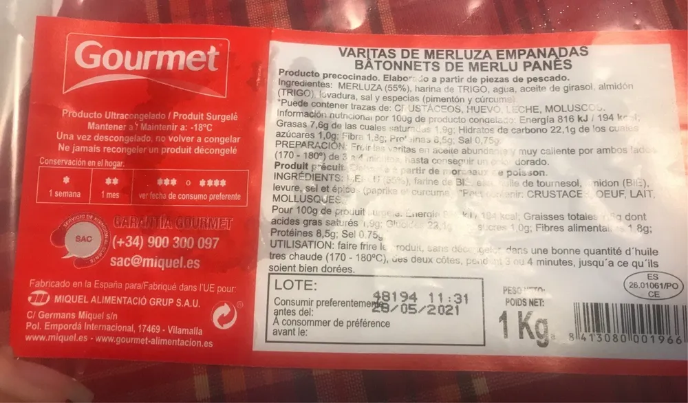 Varitas de merluza empanadas