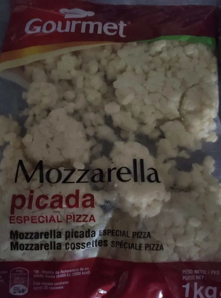 Mozzarella picada especial pizza